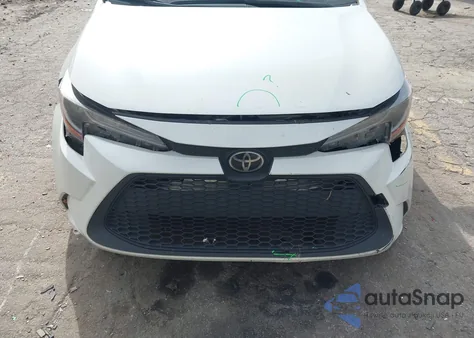 2021 Toyota Corolla Le z USA, uszkodzony, nr VIN JTDEPMAE6MJ159706